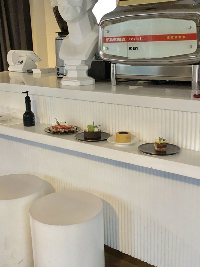 연남동에서 분위기 끝판왕 인스타 감성의 카페를 찾고 있다면 ☕️💭