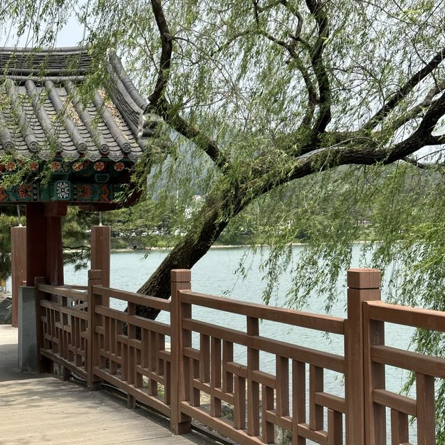 멋진 용추폭포를 감상할 수 있는 제천여행 필수코스 