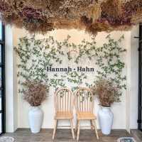 Hannah Hahn | คาเฟ่เชียงใหม่