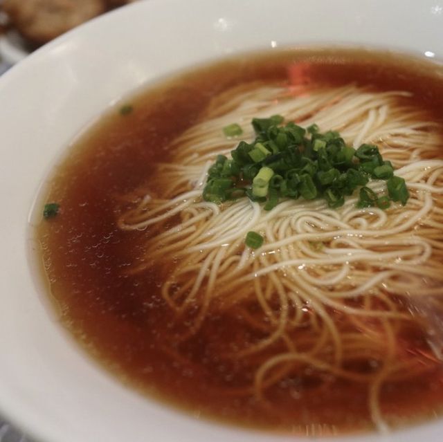 🍜 松鶴樓．蘇式湯麵 🍜