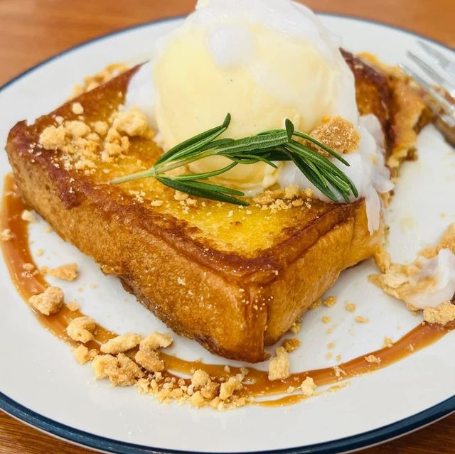 The Elisha Cafe & Bistro 