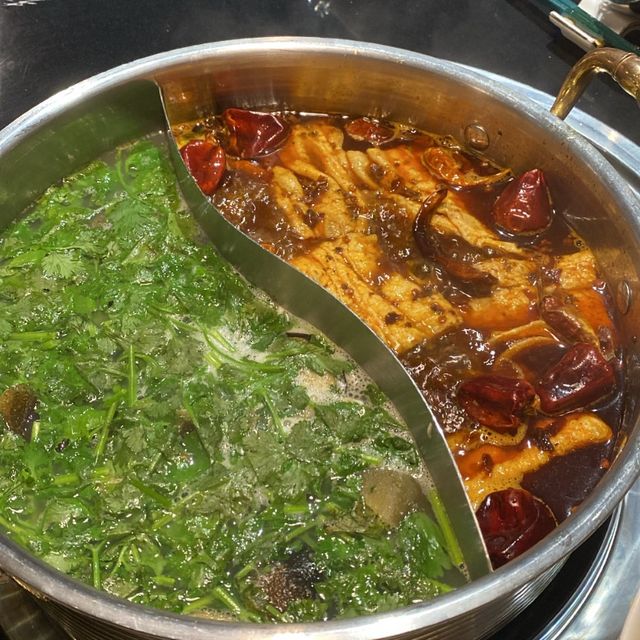 夏天都能涼快打邊爐🤩湯底滋味濃
