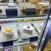 일산 미관광장 24시 카페 , 디저트가 맛있는 ' 하이테이블 ' ☕️ 