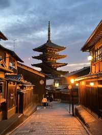 Kyoto Sunset on Autumn - Higashiyama