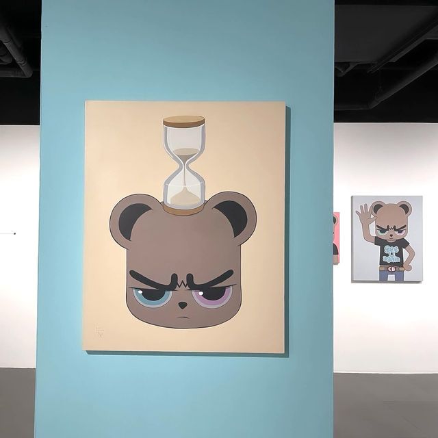 Arts exhibition “หมีนักเย้ยหยัน”