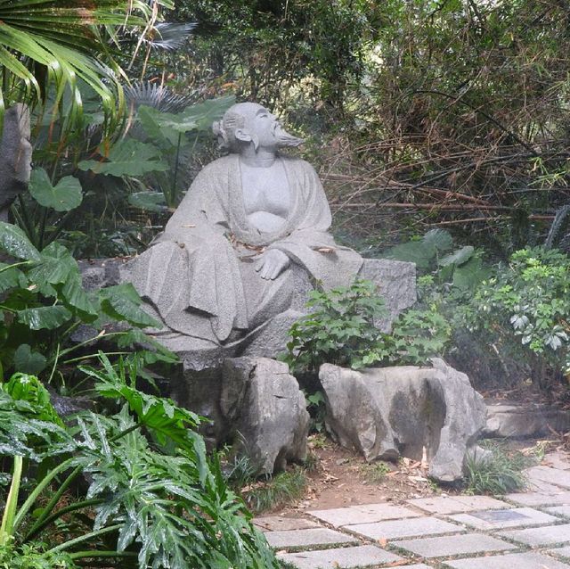 桂林山水甲天下 訾洲園景甲桂林