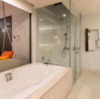 ที่พักสบายใกล้ที่เที่ยว The Rock Hua Hin Beach Res