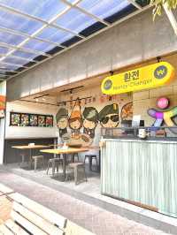 Insta-Worthy Korean Restaurant⁉️🥟👀