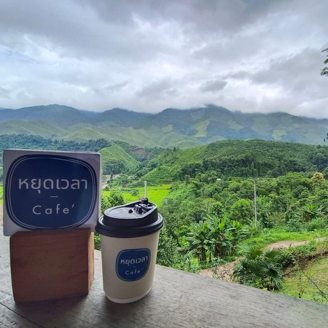 📍หยุดเวลา คาเฟ่ วิวสวยสุดที่หมู่บ้านสะปัน 
