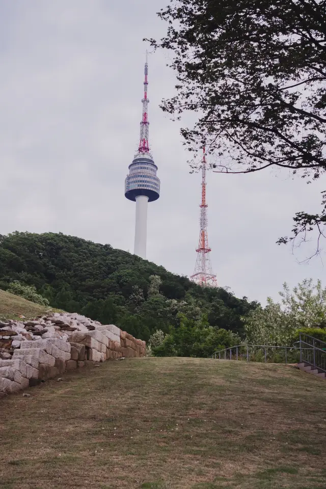 นัมซานทาวเวอร์ N Seoul Tower