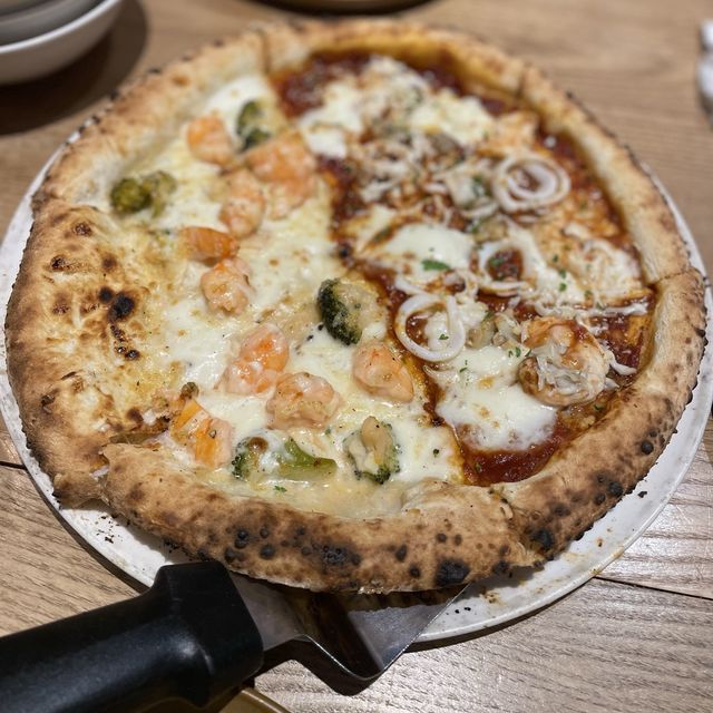 Pizza 4Ps Hanoi