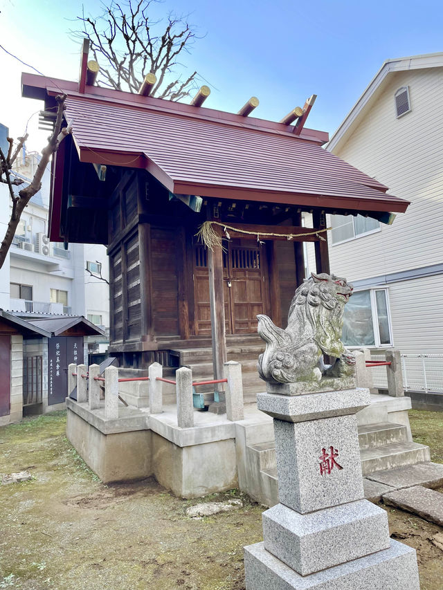 【東京都/高田馬場天祖神社】立派な御神木と天照大御神を祀る神社