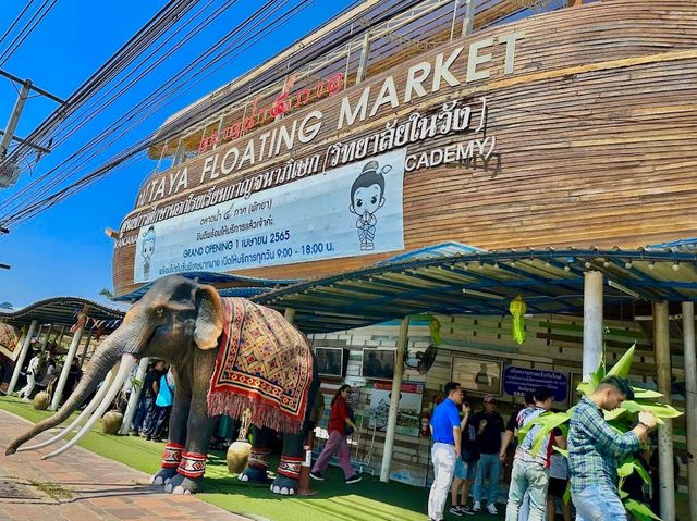 Pattaya Floating Market 