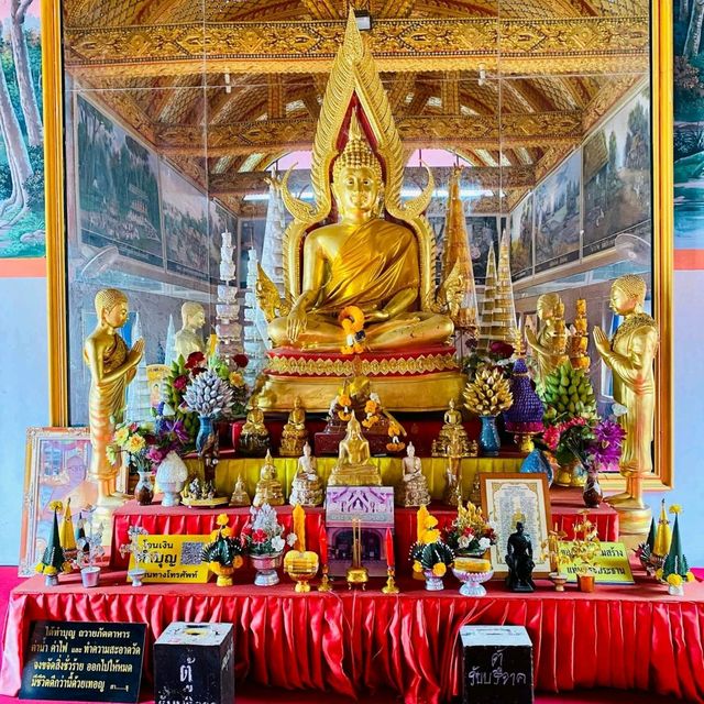  พระธาตุเรืองรอง