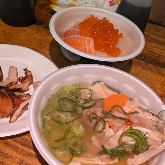 春の桜散歩と築地場外市場食べ歩き