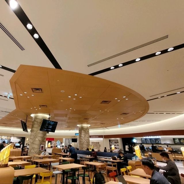 飛行機て夏旅へ行こう💠伊丹空港で朝ごはん