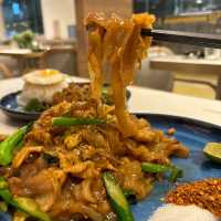 金鐘經典泰菜 椰子雞湯香濃滑溜