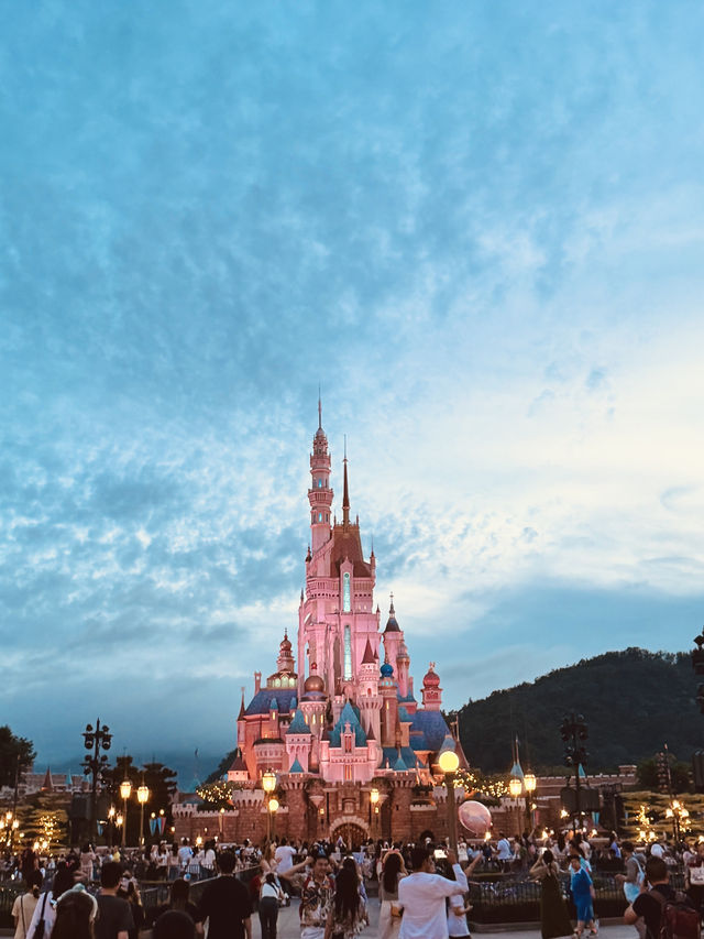 CoStudio | 香港ディズニーランド - 魔法の王国🏰✨