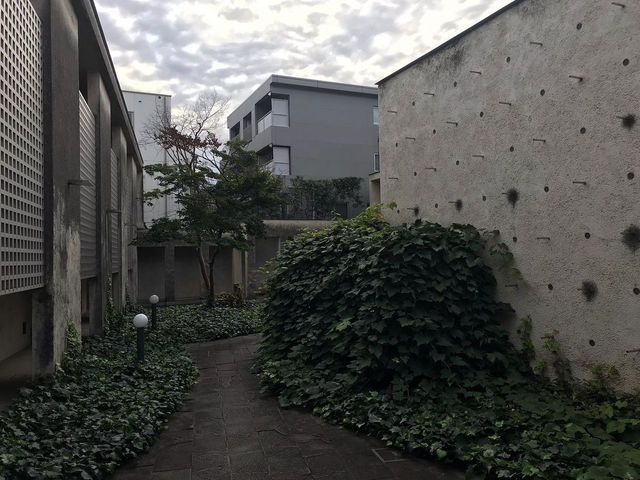 東京　落合・知る人ぞ知る隠れた名喫茶　Cafe傳