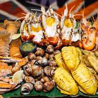 บุฟเฟ่ต์ Giant River Prawns Buffet & Lobster Speci