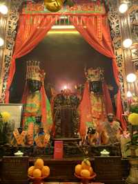 香港　香港観光　香港で最古の道教寺院に行ってきたぞ！