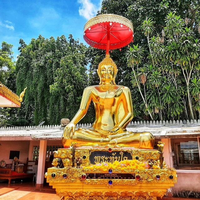 สักการะพระธาตุจอมสัก 1 ใน 9 จอม ของเชียงราย 