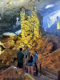 Fantastic & memorable nature wonder tour to Ha Long Bay, Hanoi 