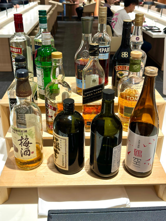 東京　東京観光　羽田空港JAL SAKURA Loungeは最高だね！