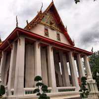สักการะหลวงพ่อแสน และหลวงพ่อทองคำแห่งวัดหงส์ฯ
