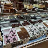 韓国チェーンカフェのアイスボックスケーキ