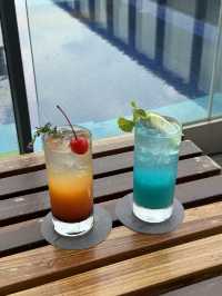 Beautiful Hotel Poolside Bar with delicious food in Setia Alam!