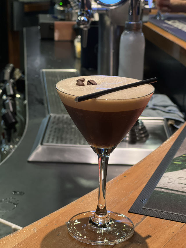 紐西蘭南島 Hokitika當地晚餐的好選擇Stumpers Bar & Cafe