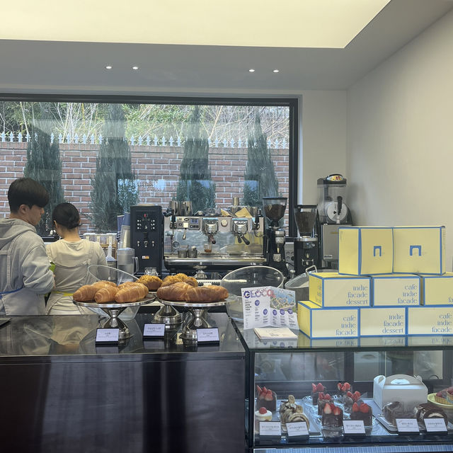 🍰☕️ 목포 감성카페 추천 “인디파사드”