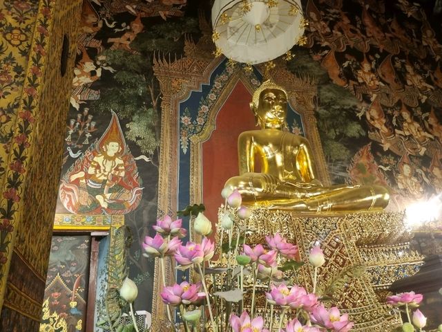 วัดจักรวรรดิราชาวาสวรมหาวิหาร(วัดสามปลื้ม)