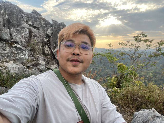 ตะวันตกดิน ที่ถ้ำผาหงษ์