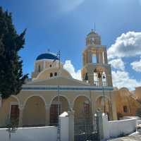Santorini, Greece – Iconic White and Blue Beauty 