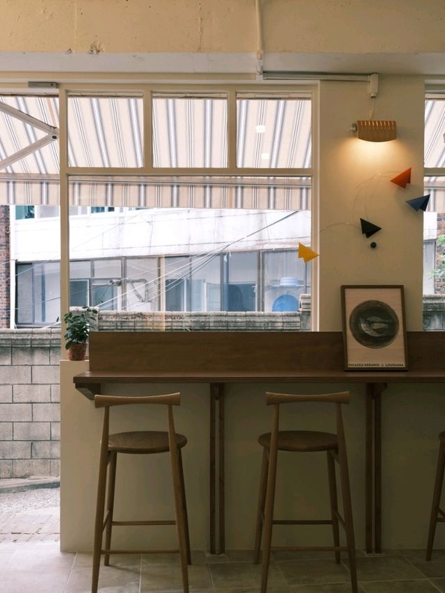 🥐🍞효창공원 카페, 키하라
