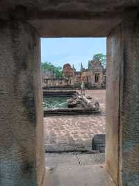 ปราสาทเมืองต่ำ อารยธรรมขอมโบราณ