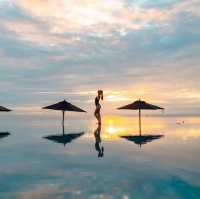 พักผ่อนสุดหรูริมหาดหัวหิน