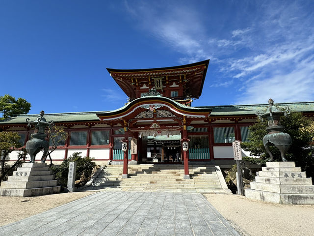 山口・防府。最初に創建されたと言われている天満宮『防府天満宮』