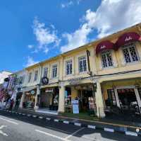 ลัดเลาะย่านเมืองเก่าภูเก็ต 