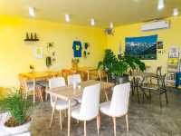 Yellow cup ร้านกาแฟสีเหลือง