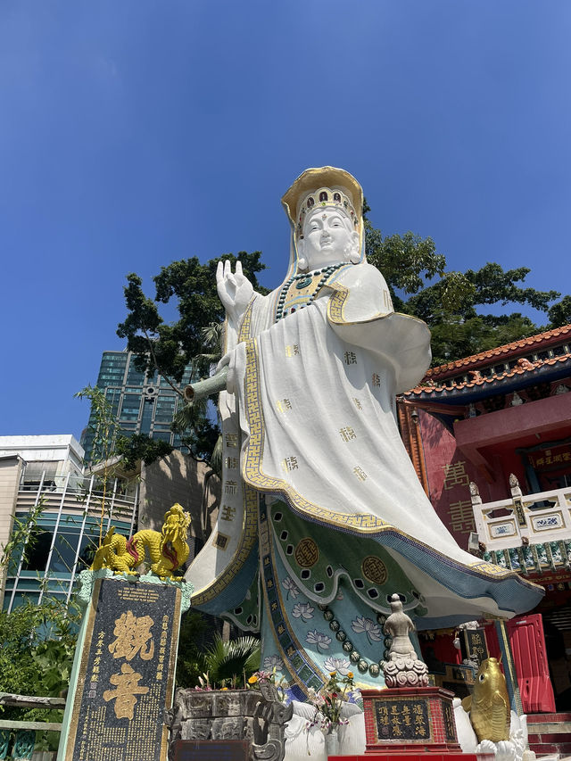 Kwun Yam Shrine @Repulse Bay 