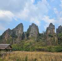 บ้านมุง เมืองงาม กลางขุนเขา  🌿