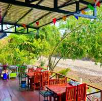 ร้านอาหารทะเลรสเด็ดคลองโคน