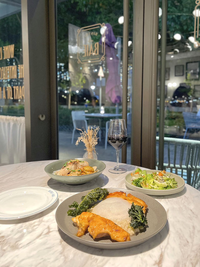 將軍澳適合慶祝的法式小酒館-Bistro La Baie