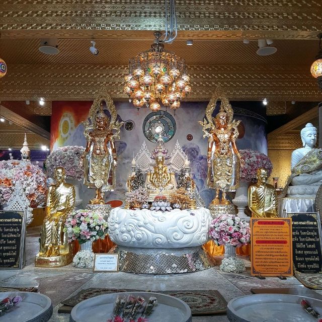 ชมมหาวิหารหนึ่งเดียวในเมืองไทย