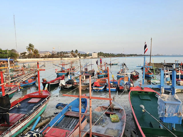 ท่าเรือประมงหัวหิน