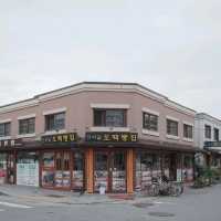 저렴한 가격에 다양한 빵을 먹어볼 수 있는