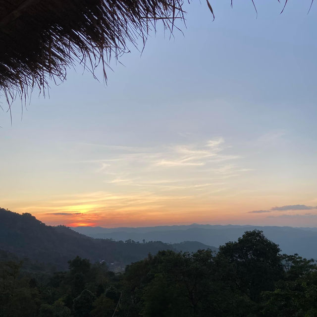 Doichang River House - เชียงราย ⛺️⛰️✨